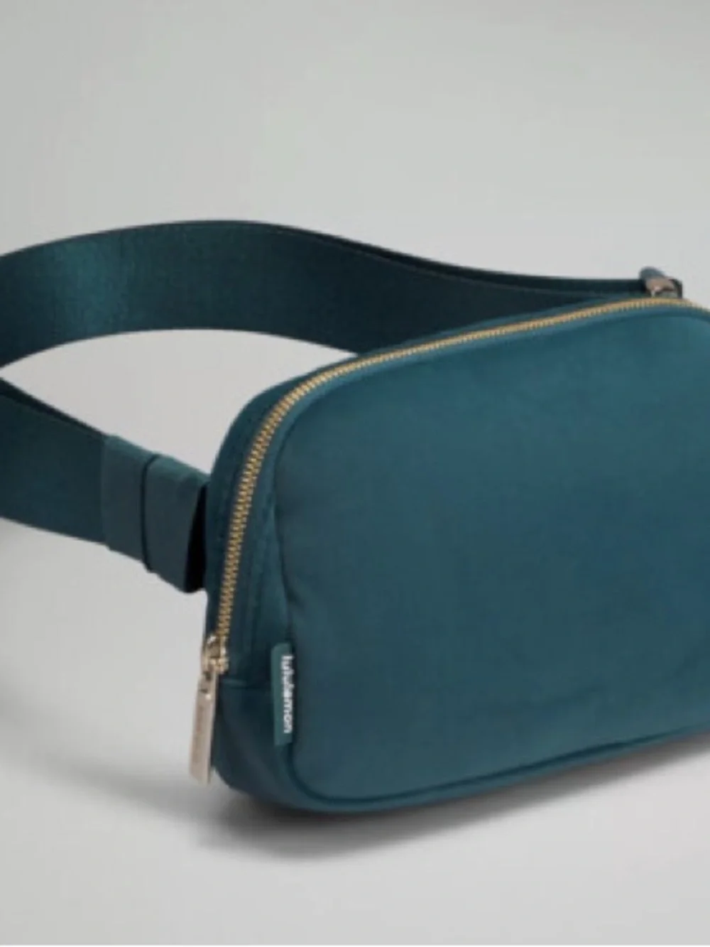 NWT lululemon Everywhere Belt Bag Velour Green Jasper/ Gold